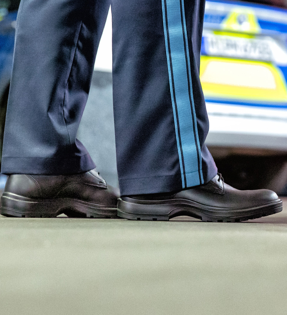 100501_airpower_C1 1000x1100