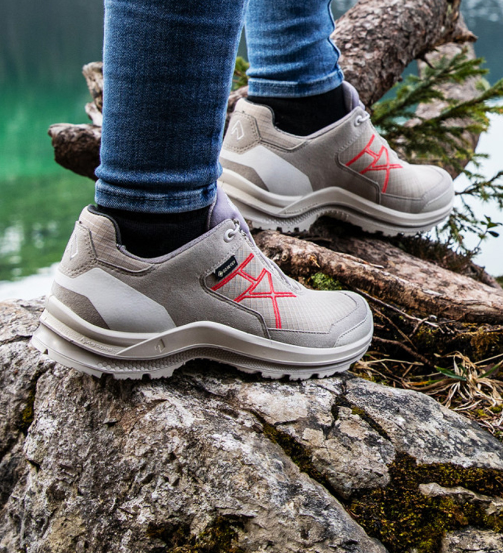 330145_be_adventure_3-0_gtx_low_ws-beige-scarlet_03_1000X1100