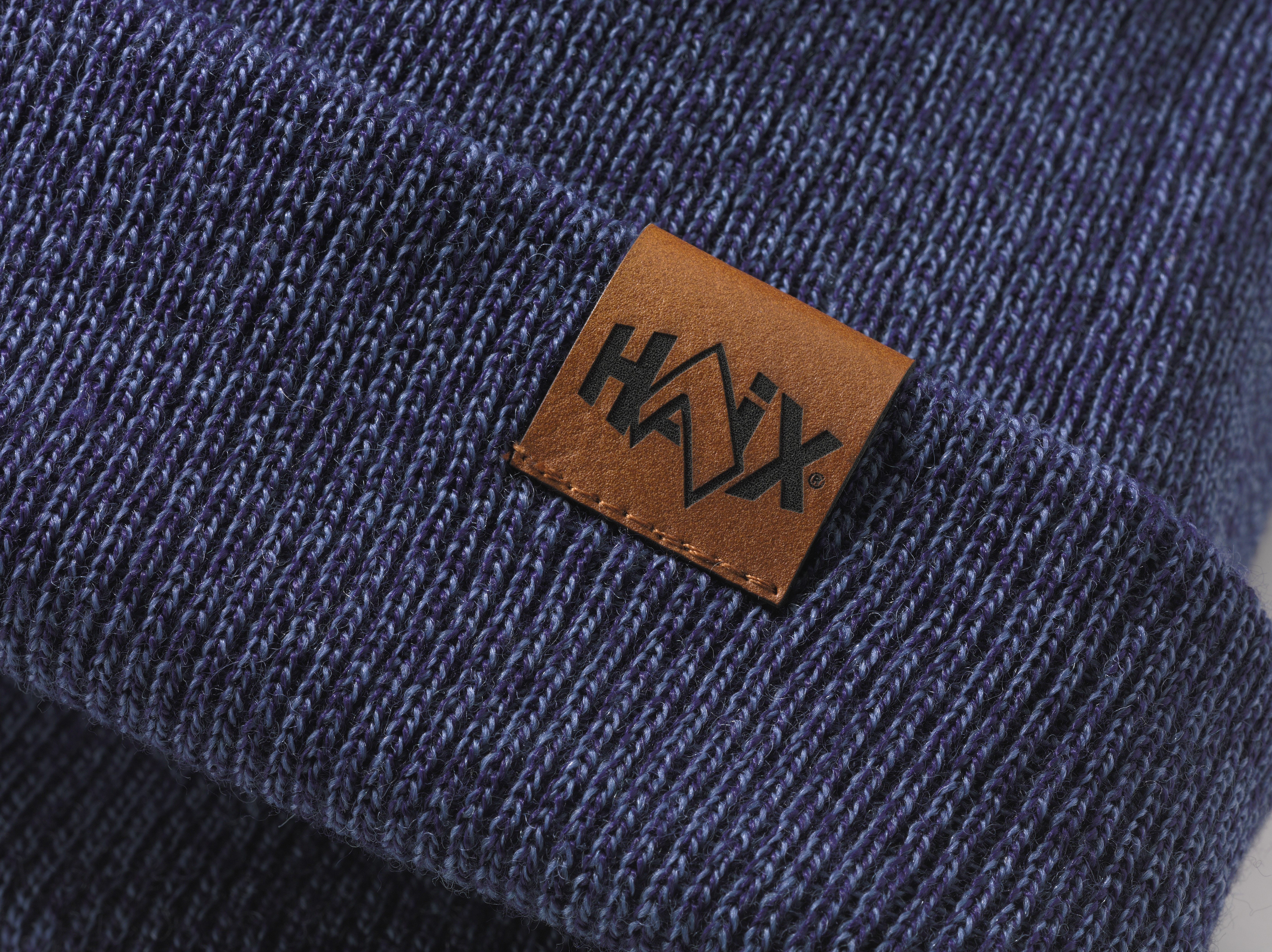 956006_bc_beanie_navy_detail01910