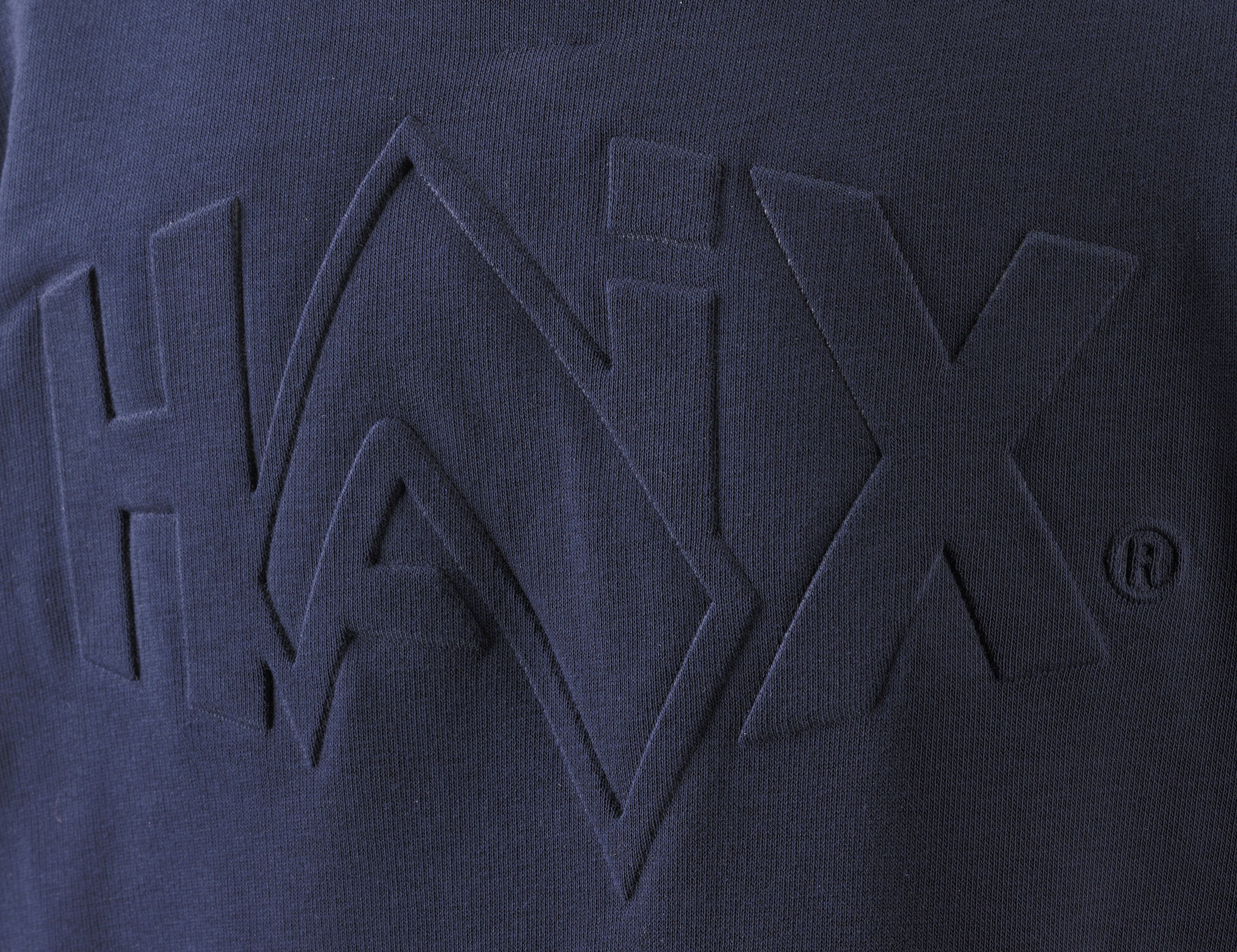 902610_kids-hoodie_embossed-logo_navy_detail-201910